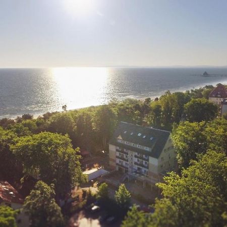 Strandhaus Heringsdorf Hotel เฮริงสดอร์ฟ ภายนอก รูปภาพ