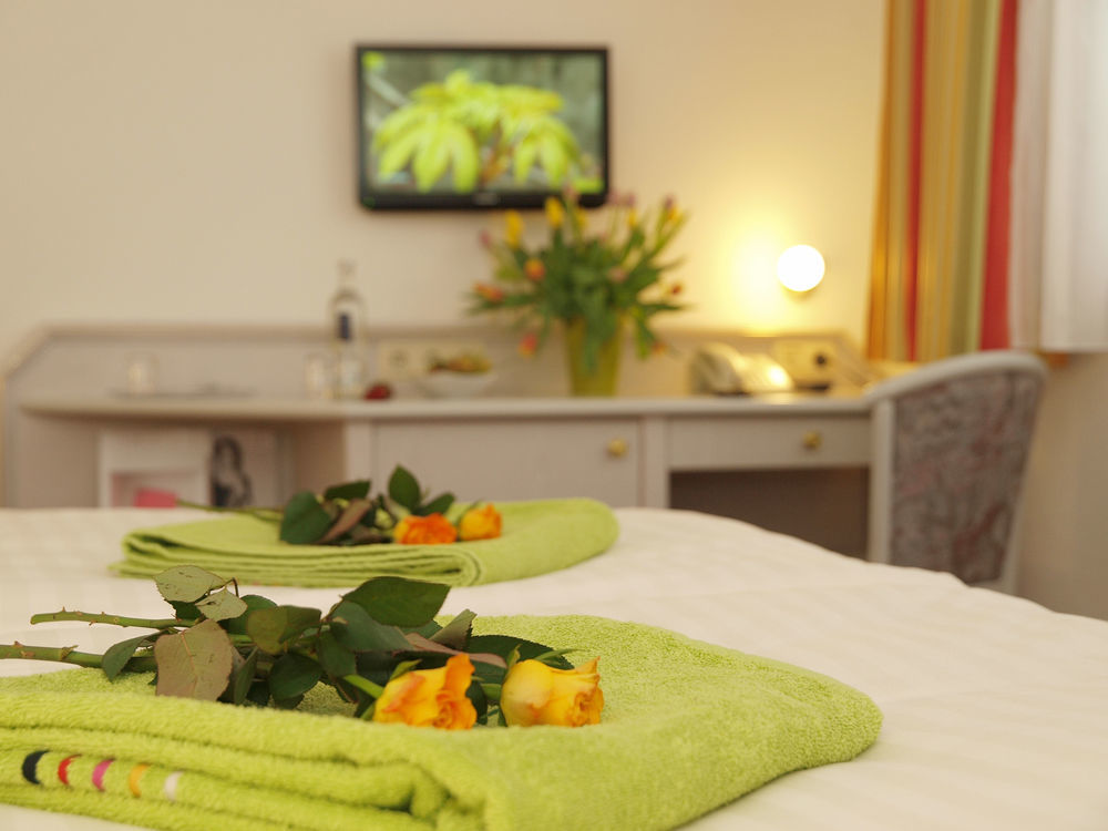 Strandhaus Heringsdorf Hotel เฮริงสดอร์ฟ ภายนอก รูปภาพ